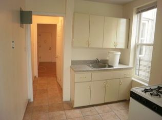 19 Hill St APT 2L, Brooklyn, NY 11208