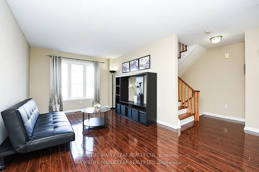 3 bed, $2,925 — Photo 4