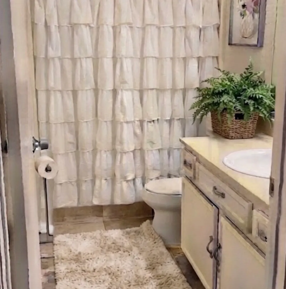 Willow Tree Ct, Oceanside — Photo 3