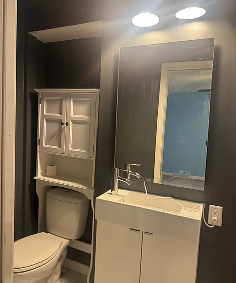 143 Regal Ct #1 — Photo 6