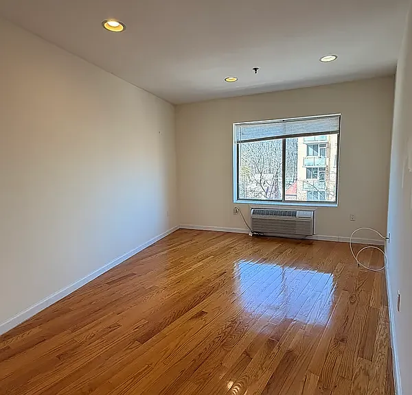 8265 116th St #802 — Photo 9
