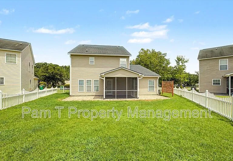 4 Bainbridge Way — Photo 26