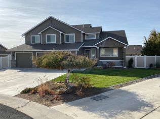 812 Trout Lake Ct, Yakima, WA