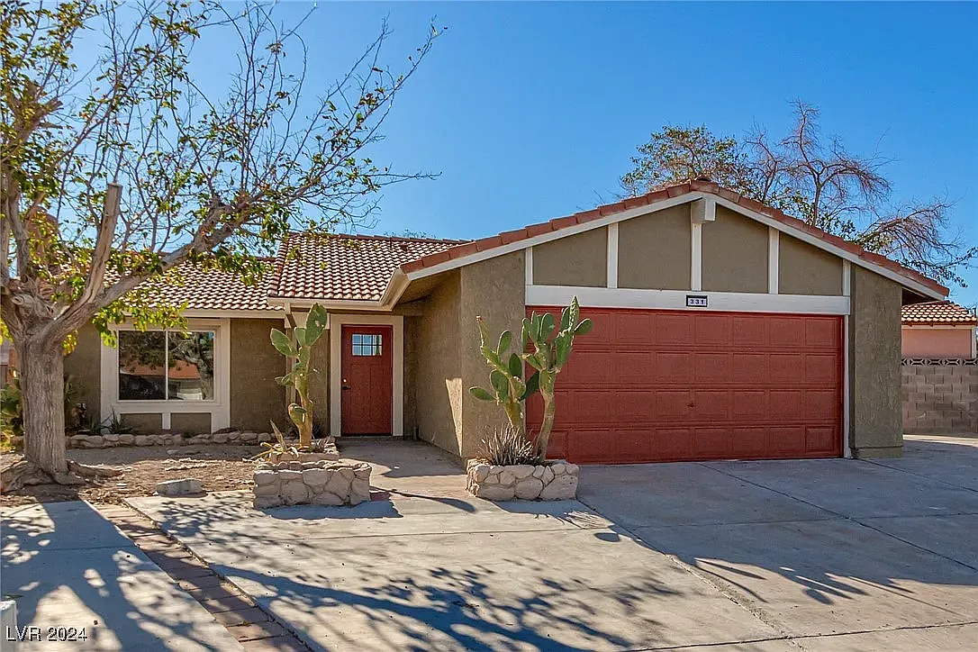 3 bed, 1528 sqft, $2,400 — Photo 4