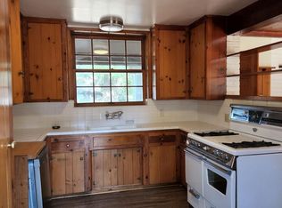 9737 Shoup Ave, Chatsworth, CA 91311