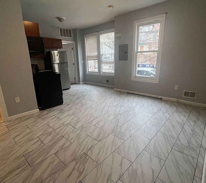 1st image of 499-503 Summer Ave Floor 1