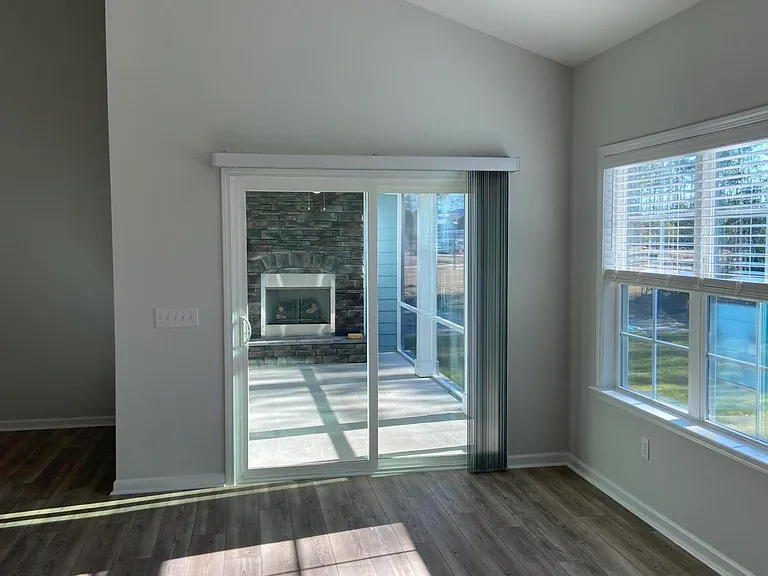5728 Park West Cir — Photo 17