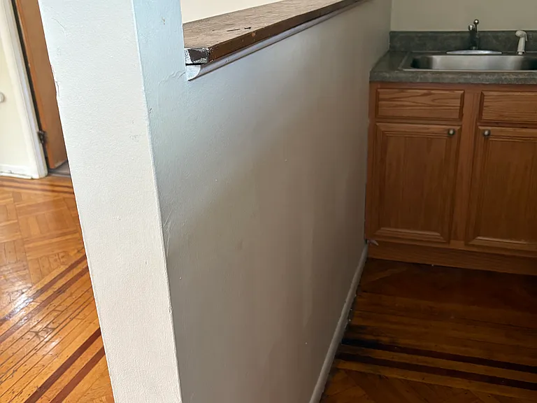 36 Spring St #3R — Photo 3