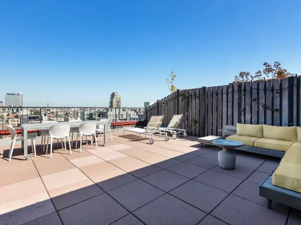 85 North Third Street image 21 of 23