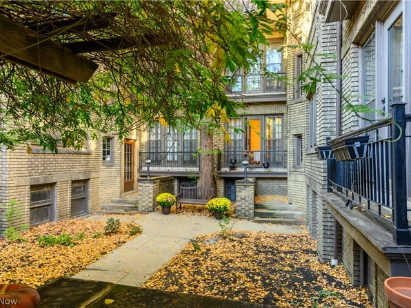 2473 Overlook Rd APT 8, Cleveland Heights, OH 44106