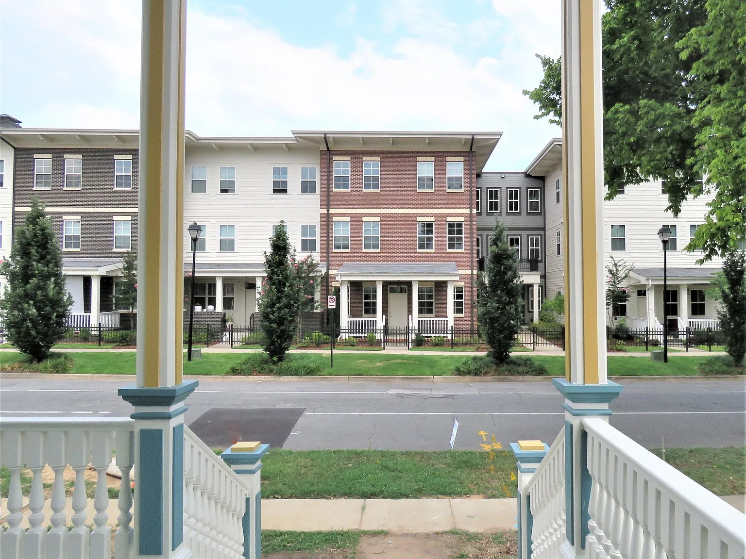 1 bed, $975 — Photo 2