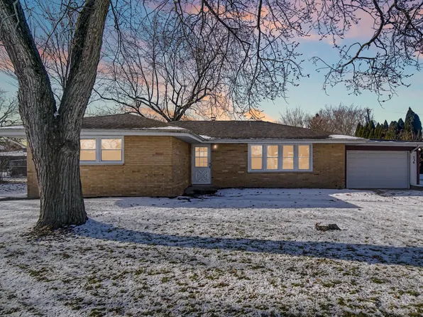 326 S Lasalle St, Hobart, IN 46342