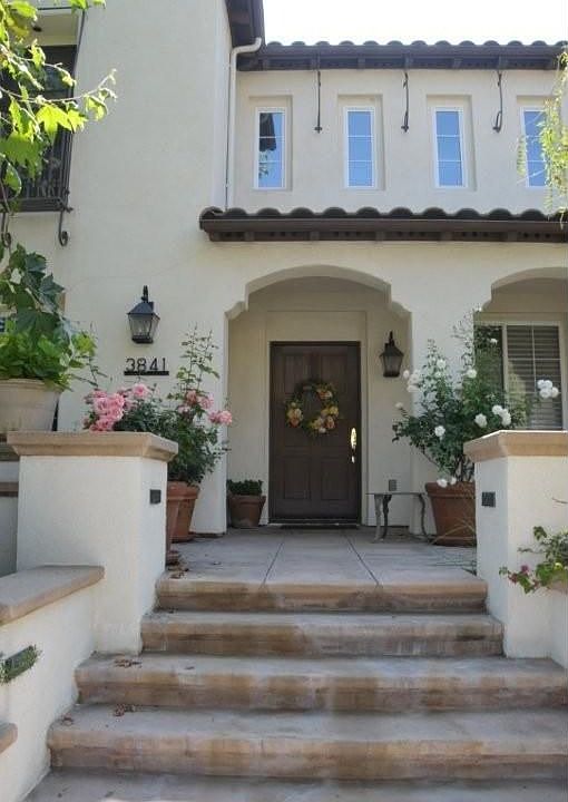 1st image of 3841 Luna Ct
