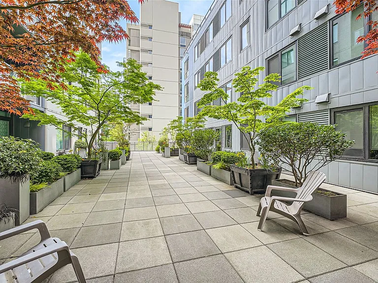 76 Cedar St #502 — Photo 22