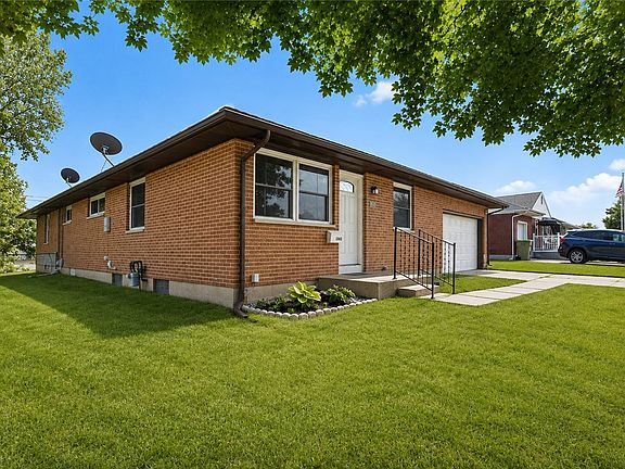 3rd image of 1243 Student Ave