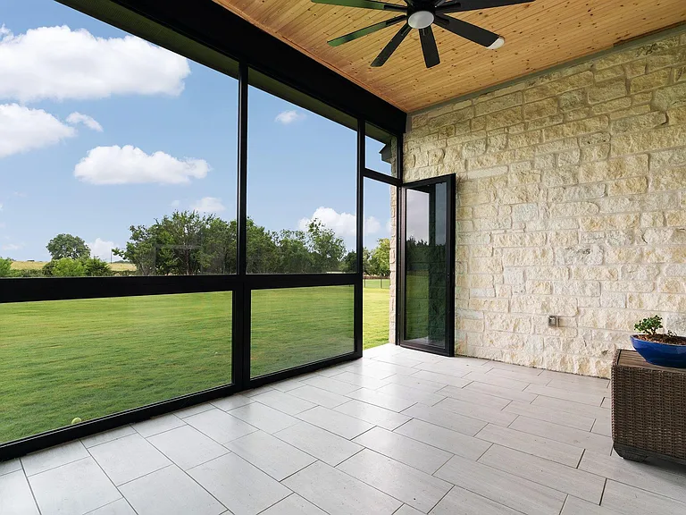 209 Northcrest Dr #1 ACRE — Photo 33