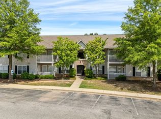 1385 S Donahue Dr APT 3104, Auburn, AL 36832