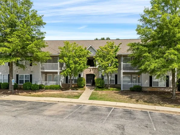 1385 S Donahue Dr APT 3104, Auburn, AL 36832