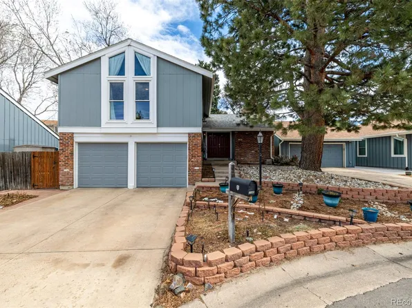 2946 S Moline Place, Aurora, CO 80014