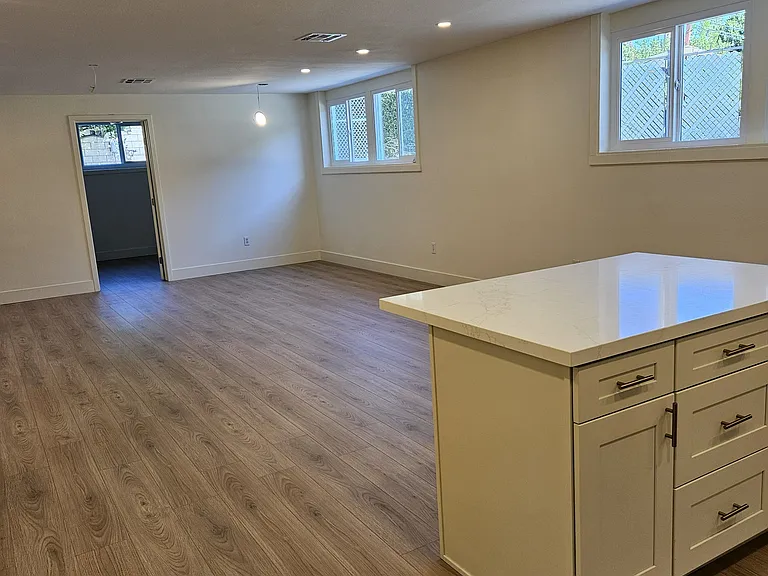 3657 Broadmoor Blvd #ADU — Photo 12
