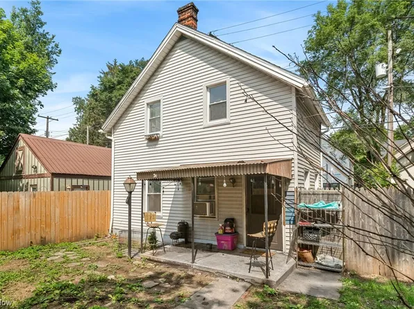 3912 Whitman Ave, Cleveland, OH 44113