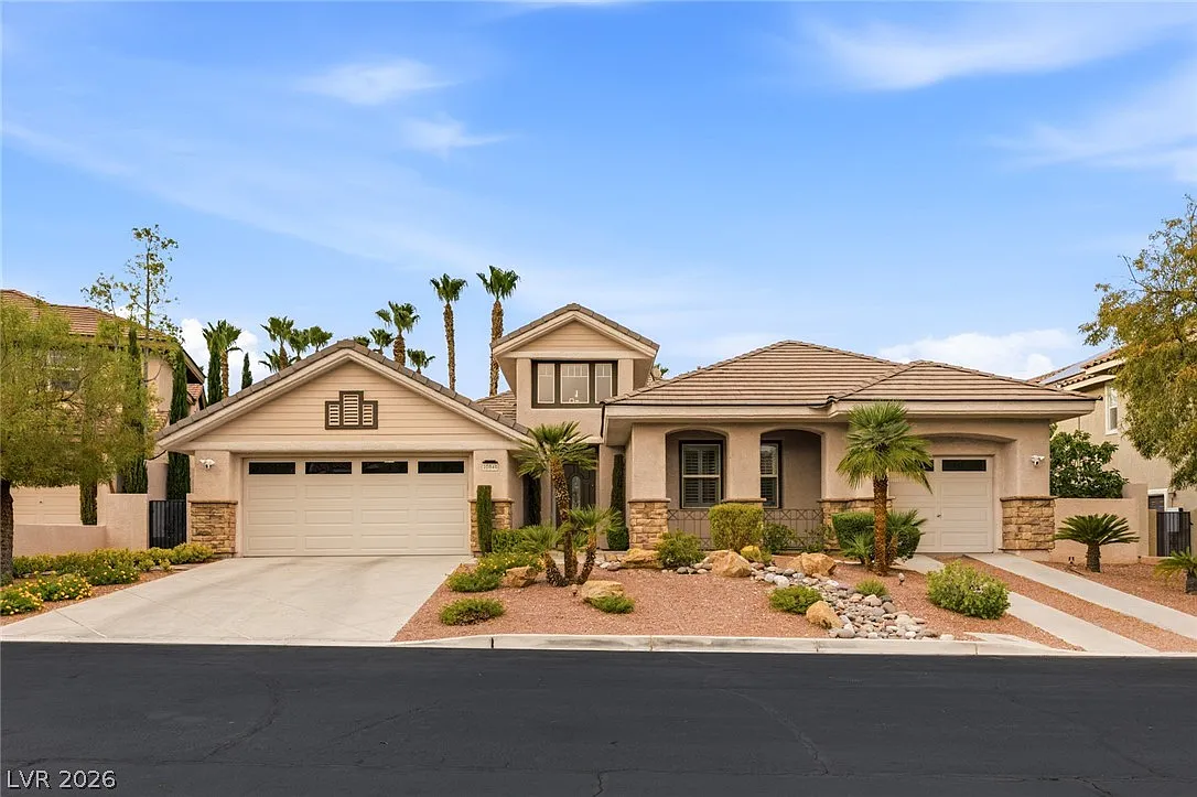 4 bed, 3.5 bath, 3364 sqft, $9,000 — Photo 1