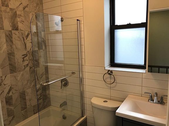 2nd image of 4434 Matilda Ave APT 1F