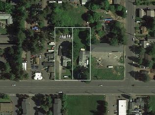 17049 SE Stark St, Portland, OR 97233