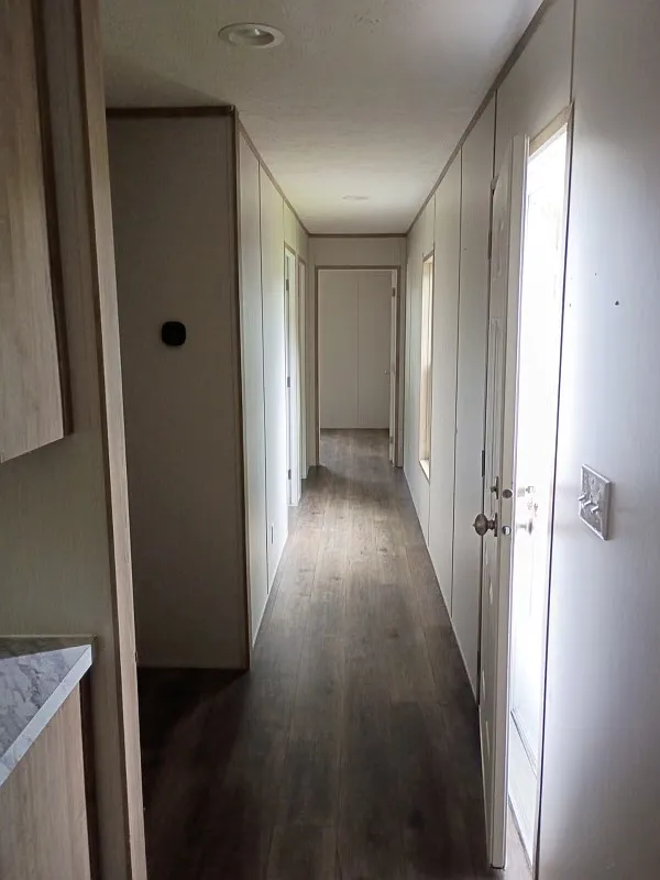 3 bed, $900 — Photo 3