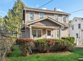 46 Cherry Ln, Ramsey, NJ 07446