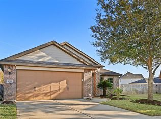 1703 Manchester Crossing Dr, Fresno, TX 77545