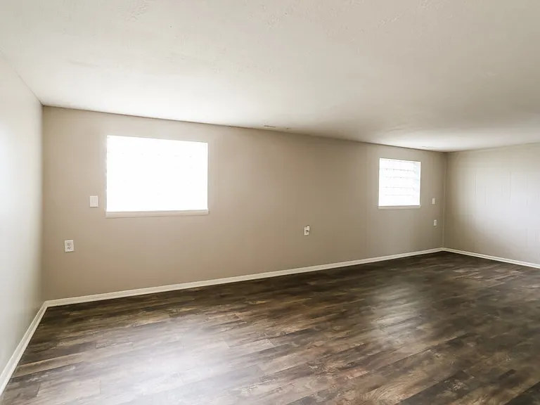 789 Bradwell Dr — Photo 9
