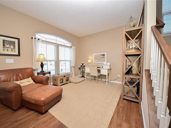 3rd image of 6035 Tyndale Ln