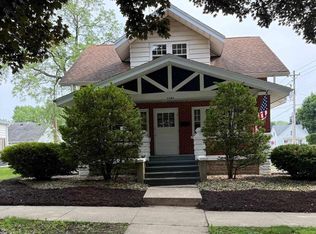 2202 12th St, Monroe, WI 53566