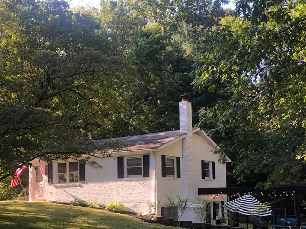 941 Hazel Ave, Dauphin, PA 17018