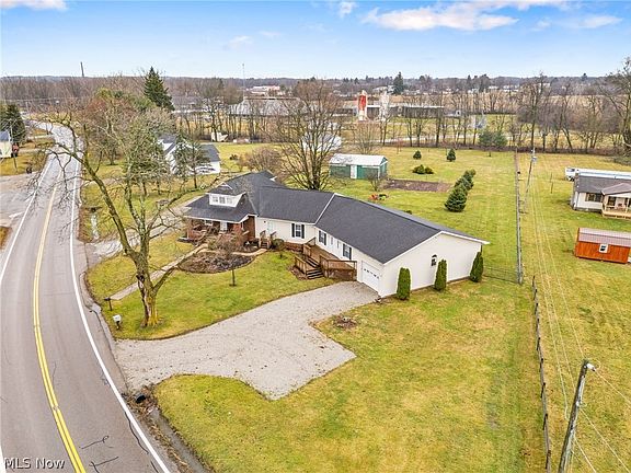 4th image of 1640 Old Delaware Rd