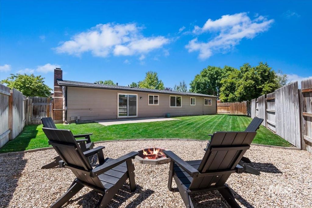 9568 W Atmore Dr, Boise, ID - View 5