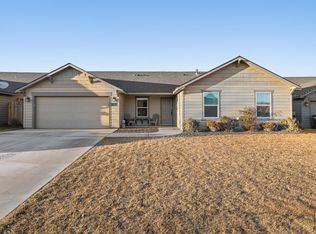 6813 Boulder Dr, Pasco, WA 99301