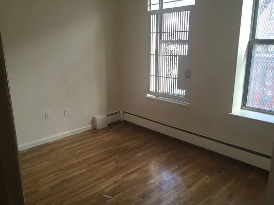 Rented by Abba Realty Associates INC | media 8