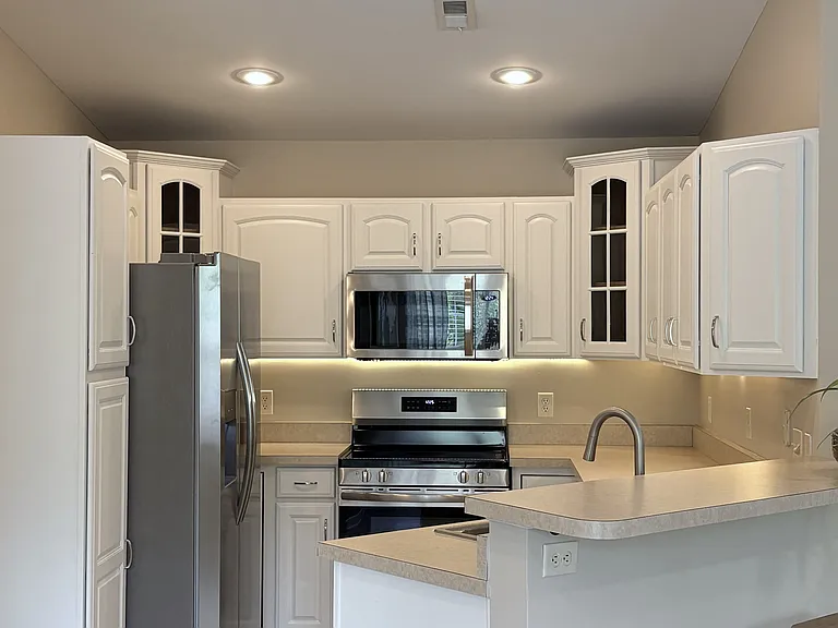 257 Skyview Ct — Photo 10