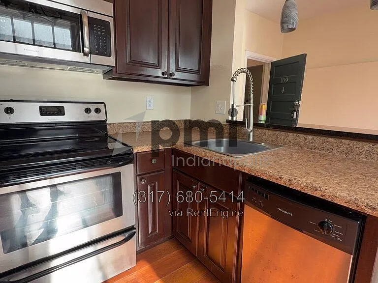 Indy Downtown Colonial Apartments — Photo 49