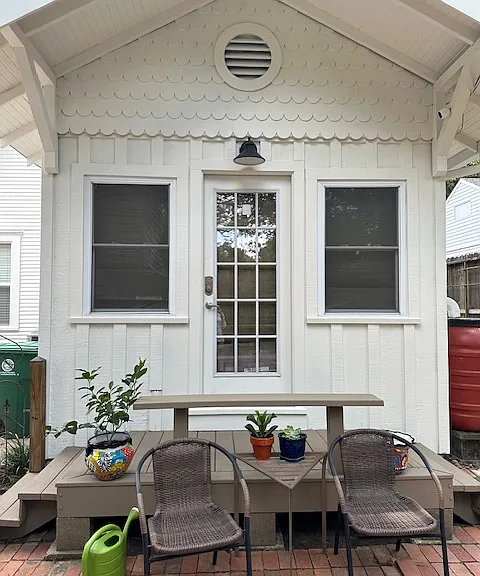 1023 W Gardner St — Photo 25