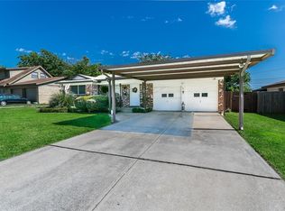221 Rancho Dr, Saginaw, TX 76179