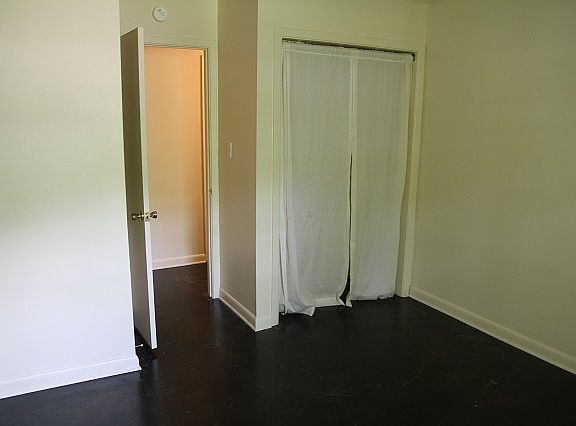 4-bedroom-rental_10242018