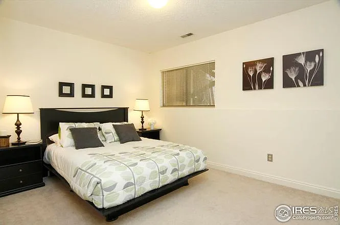 5441 White Pl — Photo 10