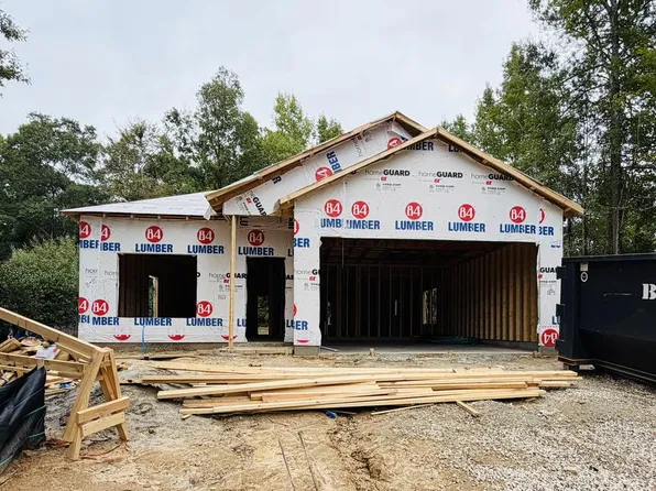 10 Lee Road 2185, Phenix City, AL 36870