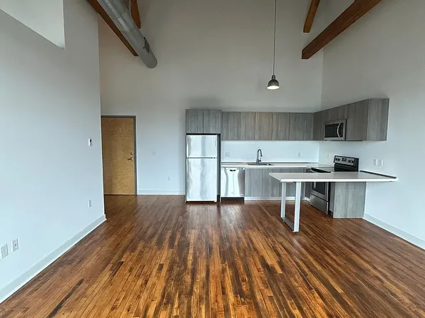 36 Cromwell St #409, Providence, RI 02907