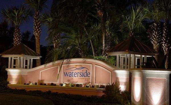 Entry to Waterside