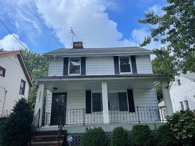 1st image of 20441 Westport Ave