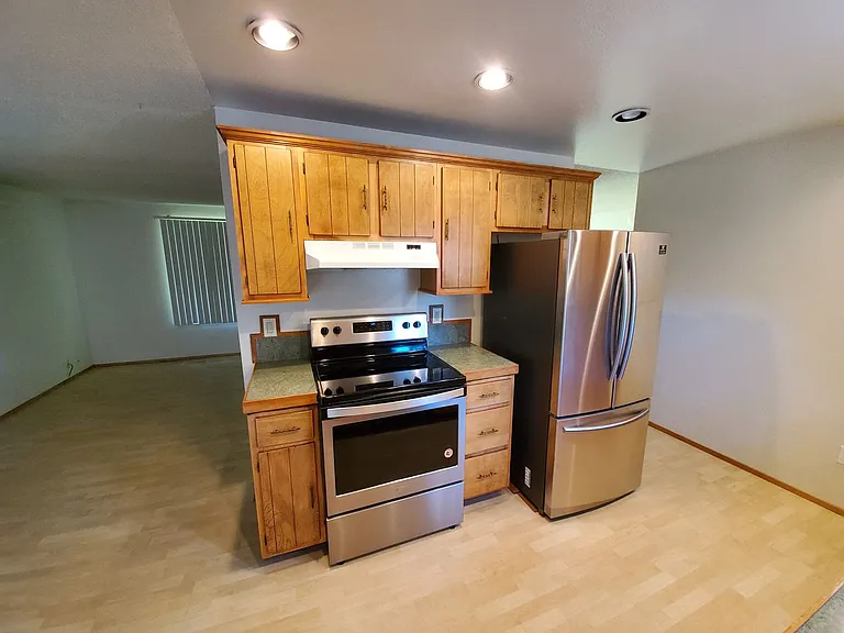 3070 Seiford Ave SE — Photo 30
